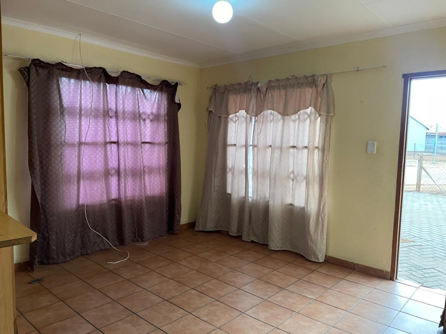 2 Bedroom Property for Sale in Boitekong North West